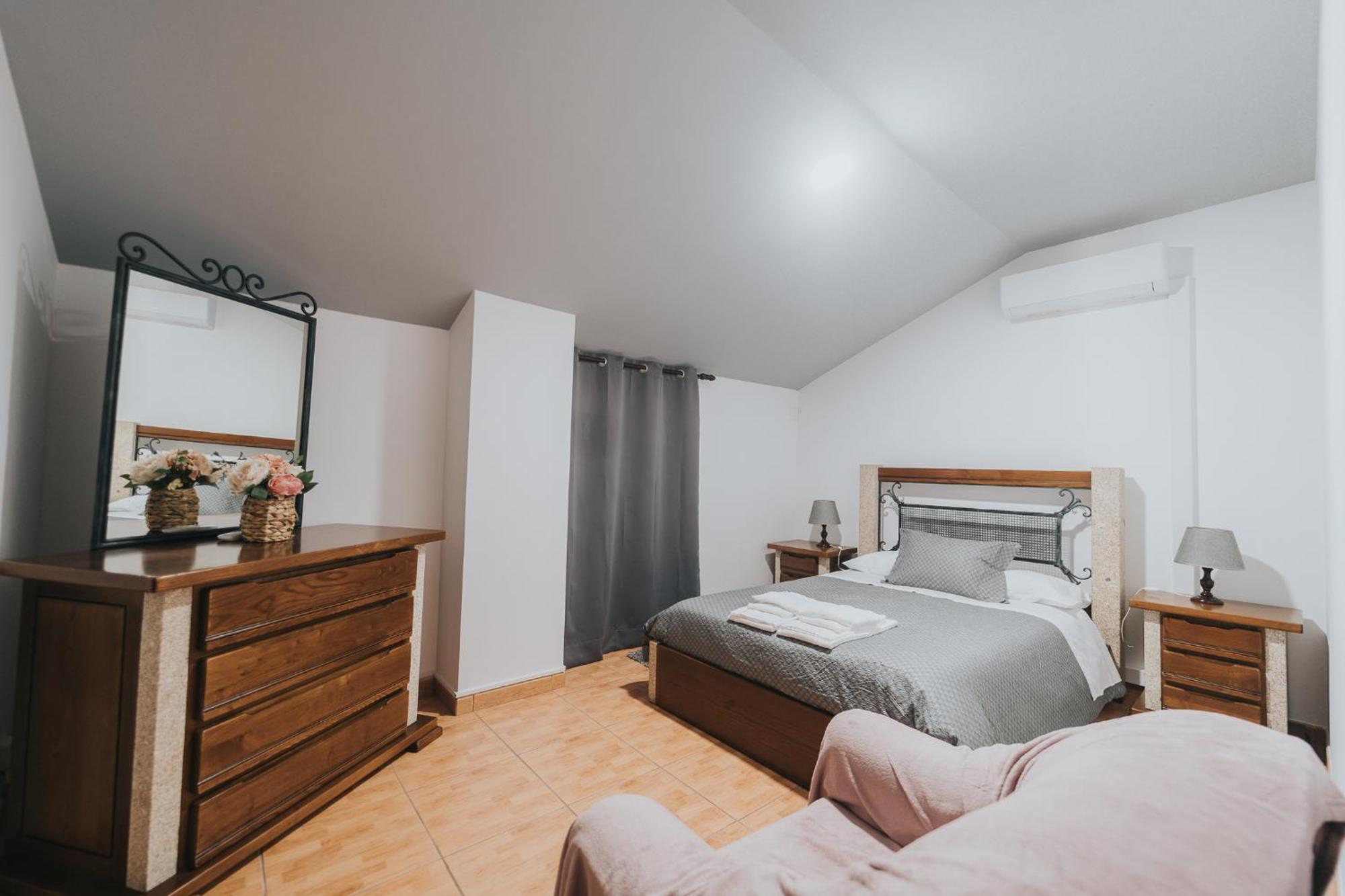 Ferradosa Guesthouse Vale de Figueira エクステリア 写真